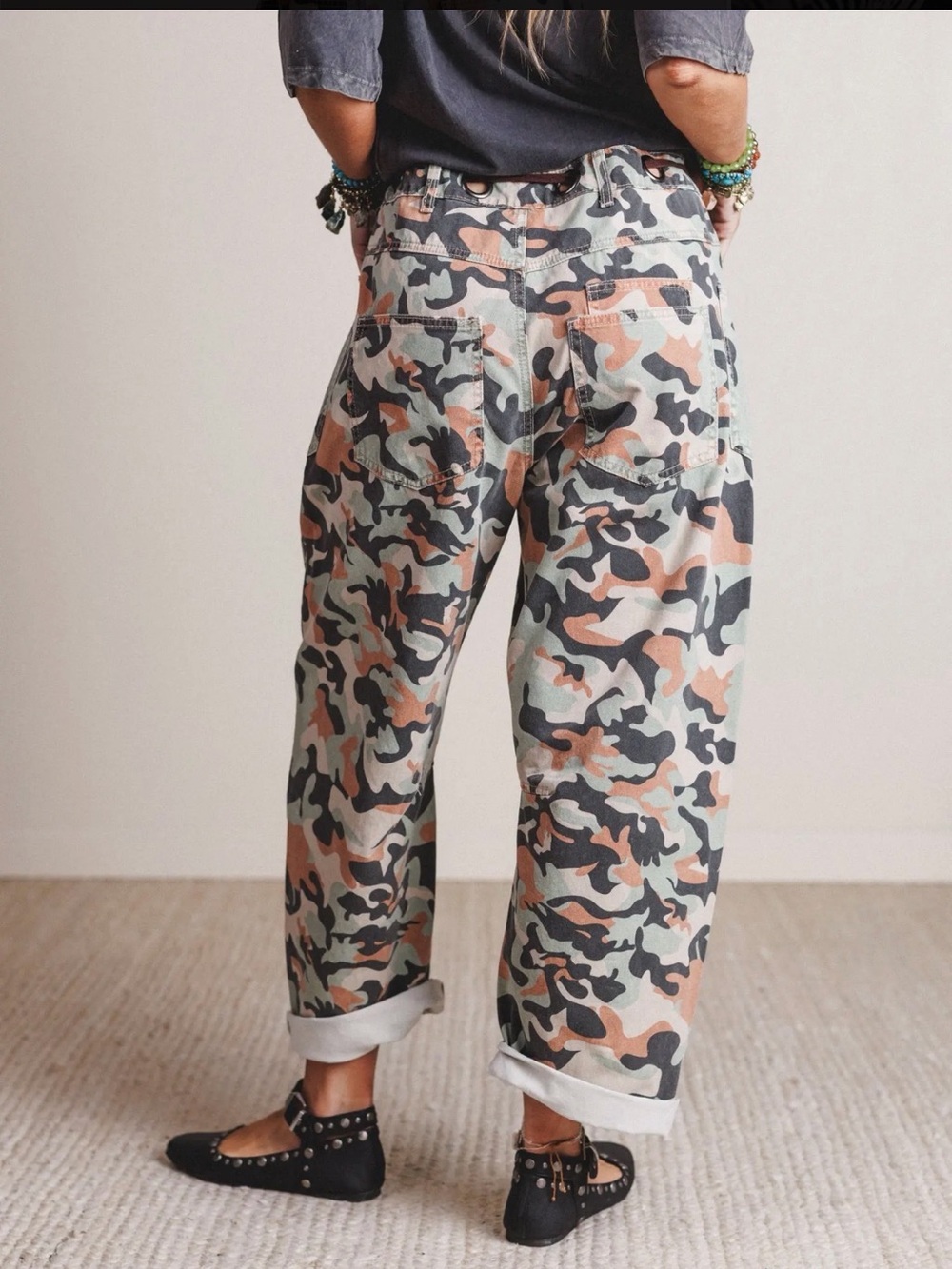 Three Bird Nest Golden Thistle Wide-Leg Camo Pants NWT Size Small - Picture 4 of 6